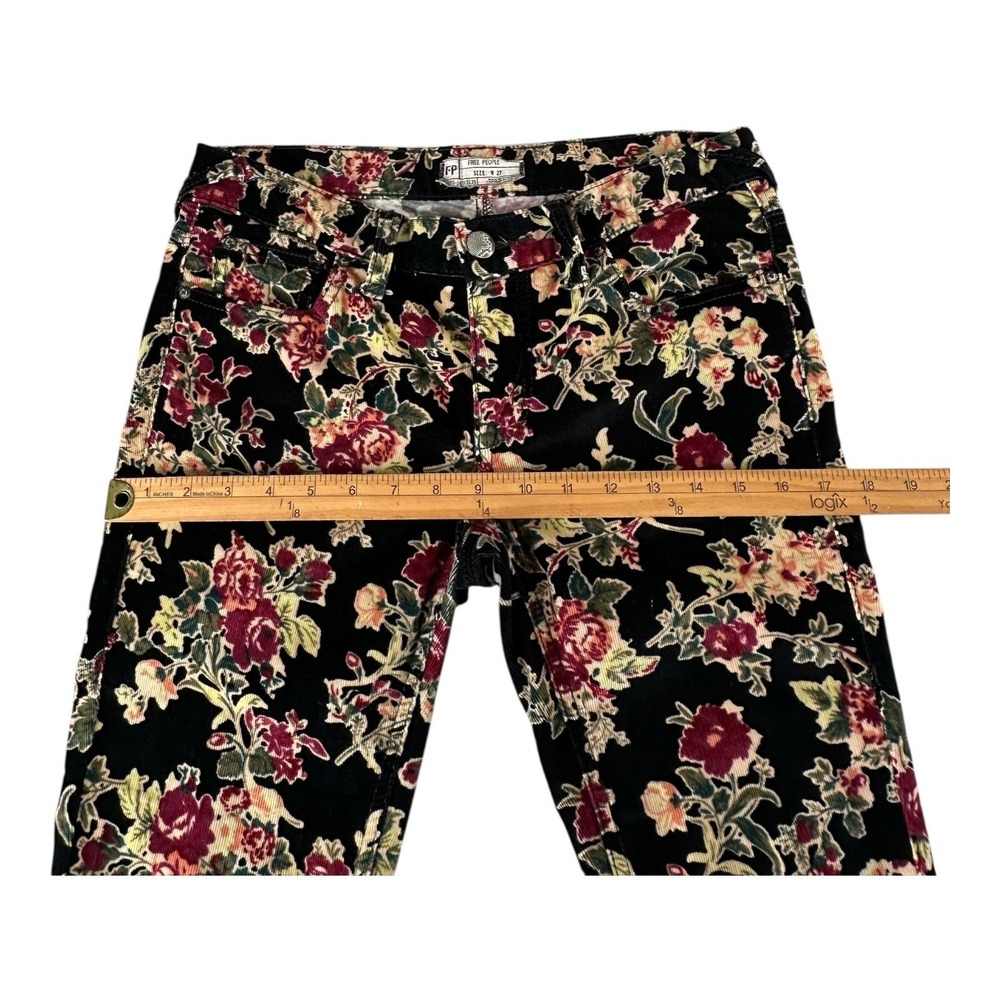 Free People Size‎ 27 Corduroy Black Floral Pants Jeans Slim Straight - Picture 11 of 16